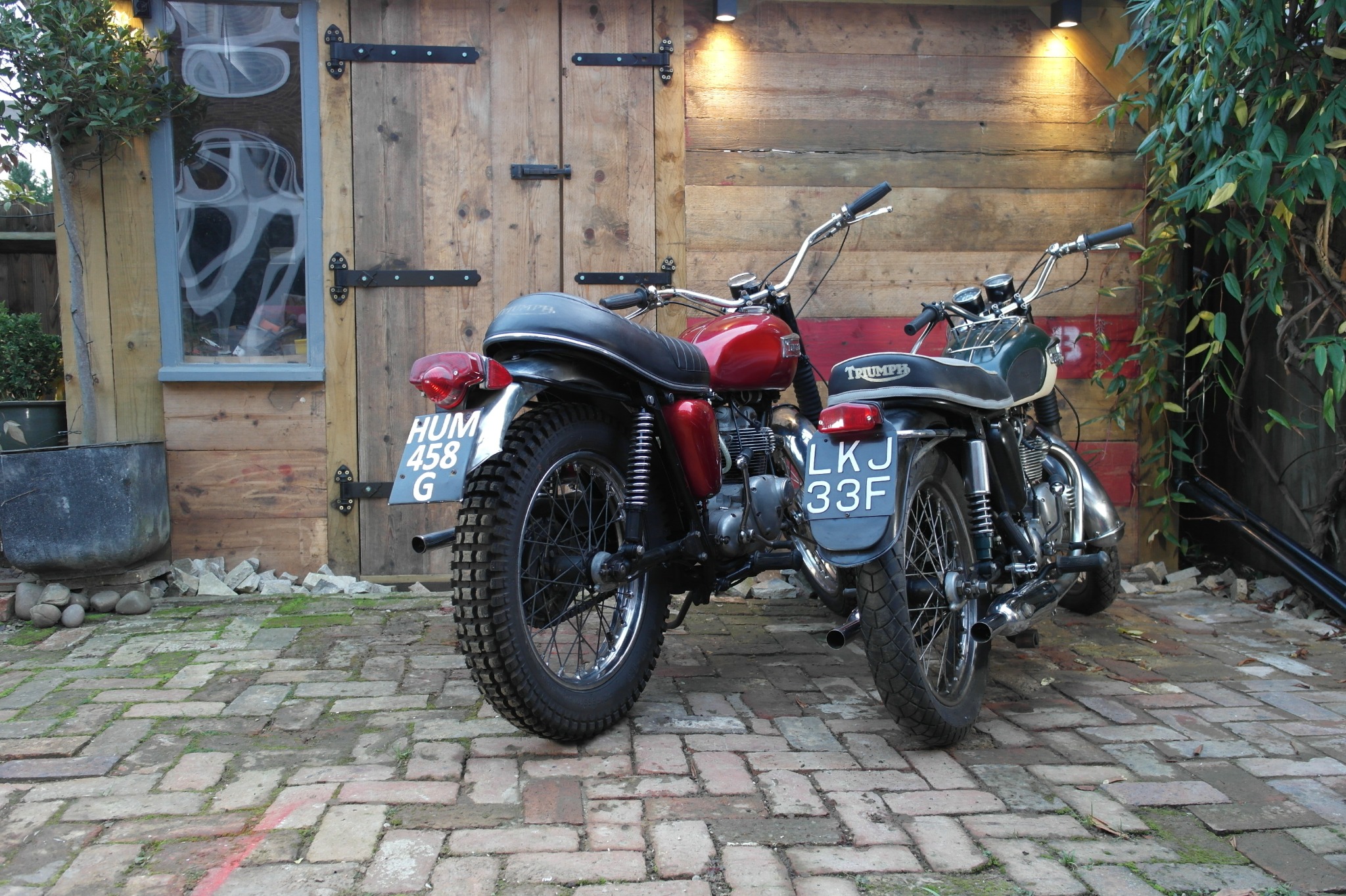 1969 Triumph T100C photograph 18