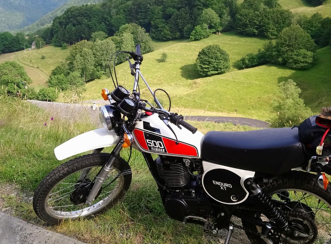Yamaha XT500 in the French mountains